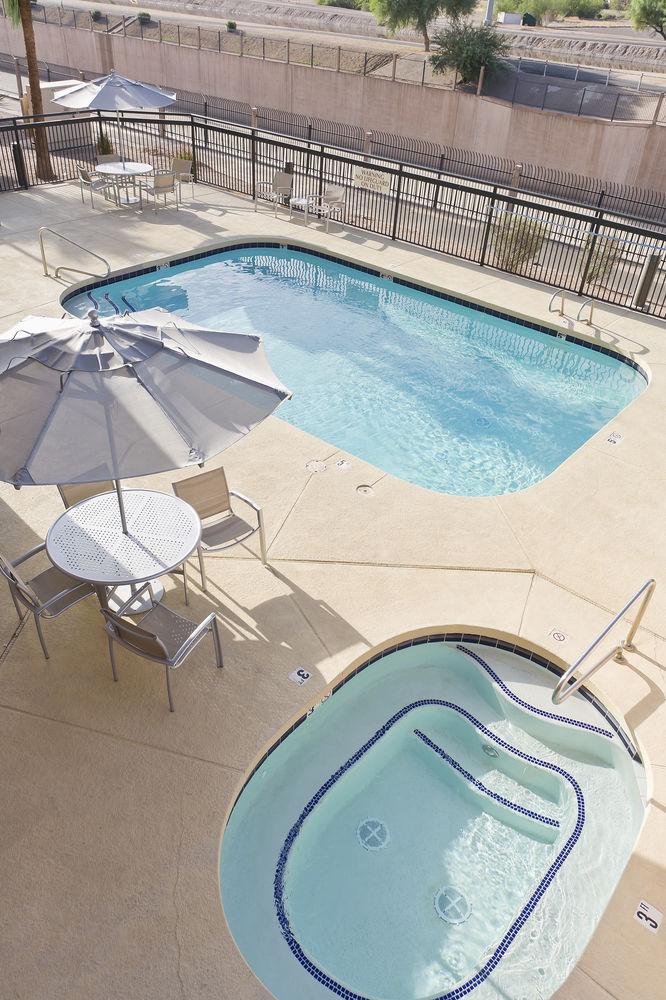 Springhill Suites Phoenix North Экстерьер фото