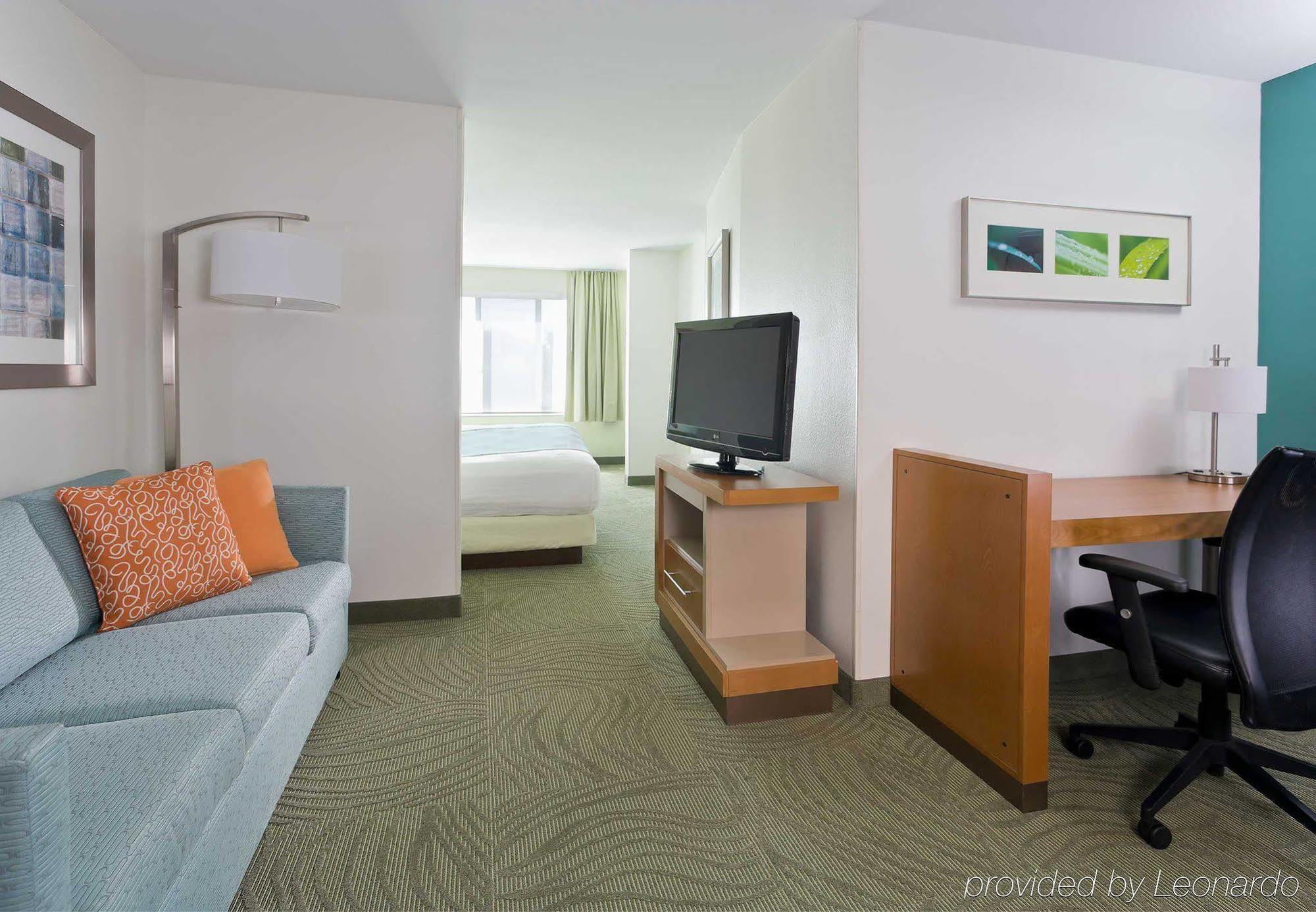Springhill Suites Phoenix North Экстерьер фото